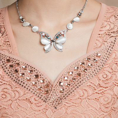 2015夏季蕾丝吊带背心女士无袖带钻打底衫加