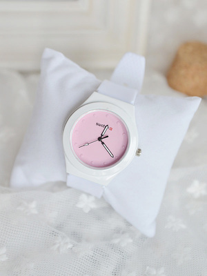 标题优化:果冻手表韩国女学生清新可爱时尚潮流创意水糖果色白色简约手表