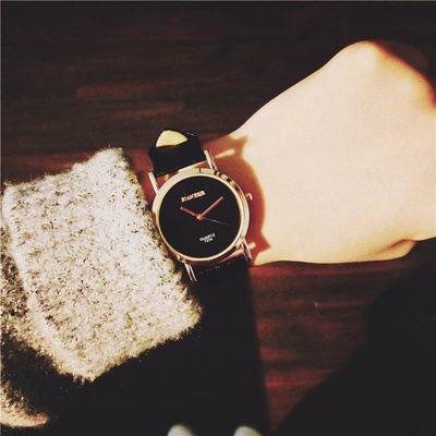 生日礼物新款高中学生女生手表韩版简约百搭气