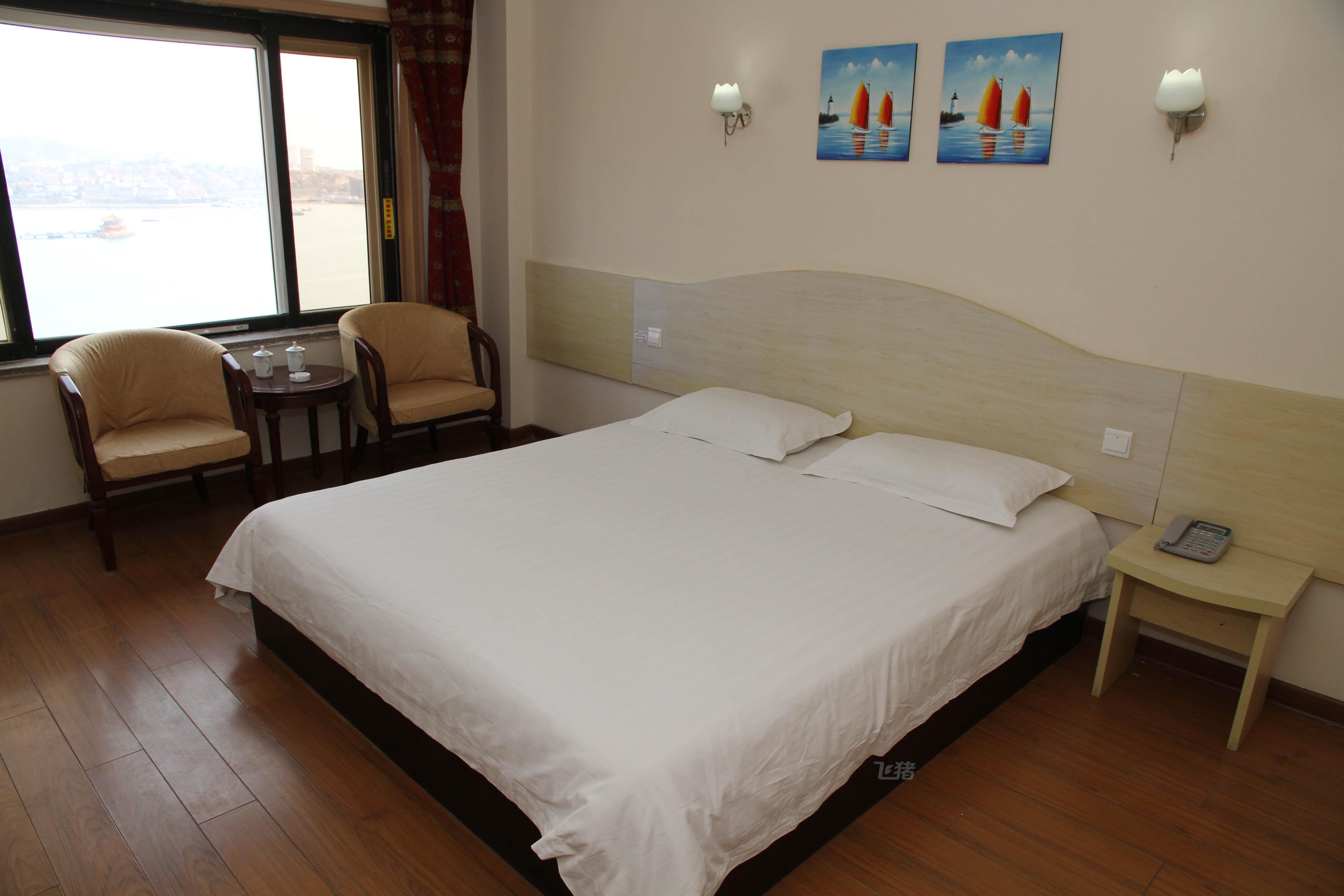 Discount seascape Big bedin the Cheap Hotels/Inn features/Apartment Hostel , Hotel Inn category - from Buy2taobao.com to provide professional Taobao agent buy service