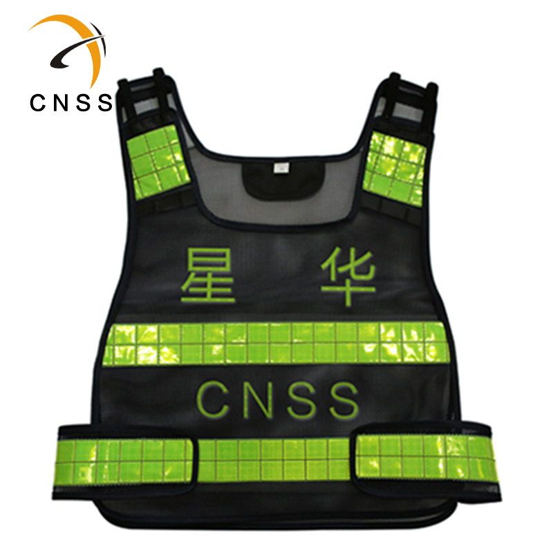 CNSS反光背心道路安全服網布晶格套頭安全背心交通反光馬甲在類目 五金/工具, 施工保護, 防護服, 反光安全服中 - 來自Buy2taobao.com提供專業的淘寶代購服務