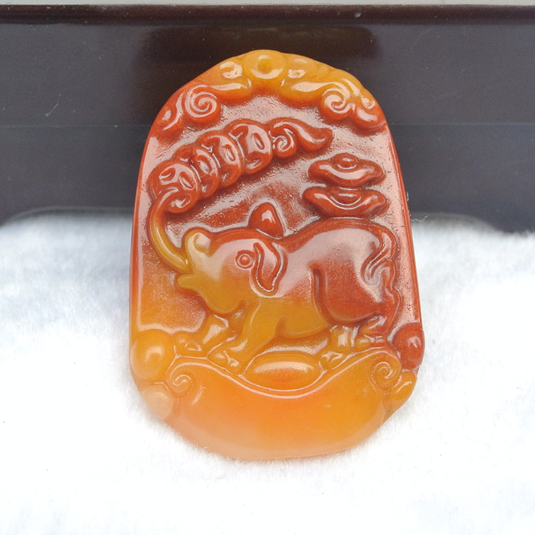 quality goods natural HuangLongYu Pendant Chinese Zodiac Jade card Zodiac Pendant Pig /natural jade Relatives 08in the Jewelry/Diamond/Jade/Gold , Other natural jade , HuangLongYu (New) , Choker category - from Buy2taobao.com to provide professional Taobao agent buy service