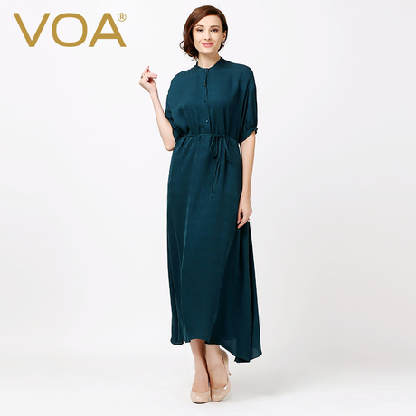 VOA祖母石绿五分袖立领圆珠扣系带宽松腰提花真丝连衣裙 A5728商品大图