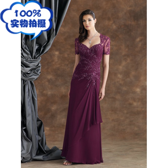 2019 Red short sleeve Middle-waisted fold high-grade Embroidery mom mother-in-law Wedding celebration Wedding Feast full dressin the Women's clothing/Boutique , Wedding/Cheongsam/Formal dress , Formal dress/Evening category - from Buy2taobao.com to provide professional Taobao agent buy service
