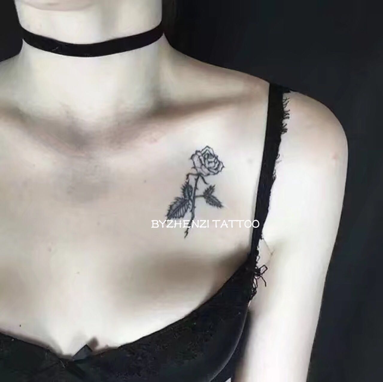 BYZHENZI Hand drawn Diablo rose clavicle Like a breath of fresh air men and women Lasting Waterproof tattoos APPLIQUE Tattooin the Makeup/Perfume/Beauty tools , Body painting category - from Buy2taobao.com to provide professional Taobao agent buy service