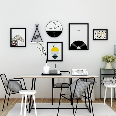 北欧照片墙装饰带钟组合(钟组合)创意挂墙相框简约餐厅黑白背景相片墙