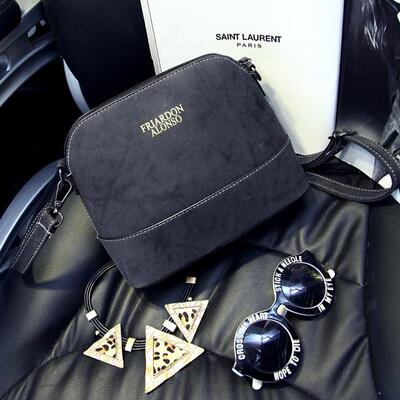 2015夏季款潮韩版简约单肩斜挎女包贝壳包小女式手机包跨复古磨砂