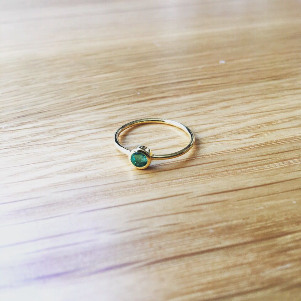 Love without hesitation Round emerald 18K A gold ring Ring Refers to the ring Ring ringin the Accessories/Fashion Jewelry, Ring/Ring category - from Buy2taobao.com to provide professional Taobao agent buy service