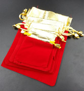高档珠宝玉石红色佛珠手链，红绒布袋抽拉束口，首饰手镯袋子