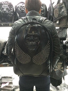 韩国3d硅胶时尚潮流背包，铆钉双肩包格立体2018酷黑色头骷髅英伦风