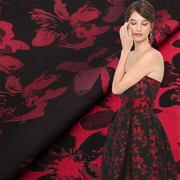 欧美双面黑红立体花卉，提花挺括连衣裙布料，汉服旗袍服装面料高档