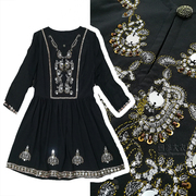 欧美 宫庭 复古 高品质闪片订珠 刺绣 透视黑色V领 7分袖 连衣裙