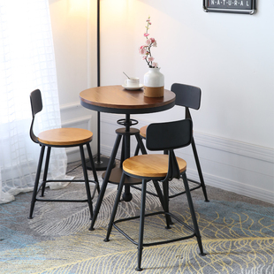 北欧咖啡厅桌椅组合铁艺，阳台奶茶店休闲桌椅三件套实木小圆桌茶几