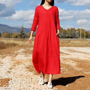 长袖红色棉麻连衣裙，女宽松大码气质白色亚麻长裙，复古袍子旅行文艺