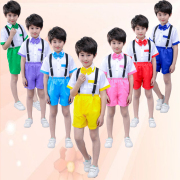 男童背带裤红黄绿蓝色上长裤，短裤表演服礼服，男孩演出服主持服