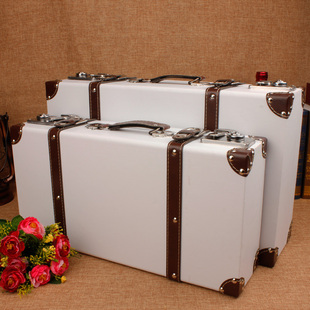 欧式复古手提收纳箱木质仿古木箱子好看皮箱，轻奢行李箱展示道具箱