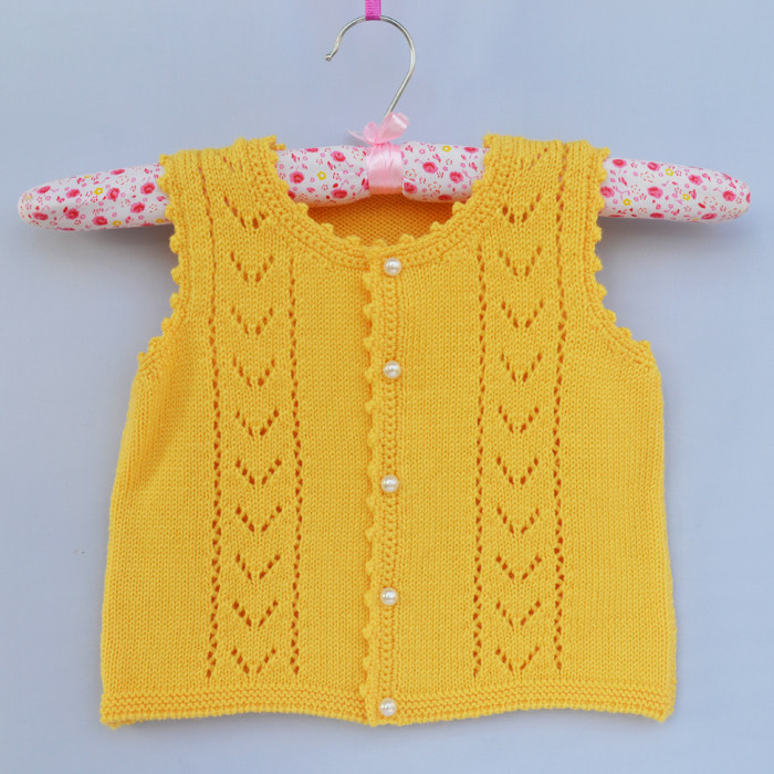 新款手工<em>编织儿童</em>毛衣<em>背心</em> 女宝宝镂空花边背