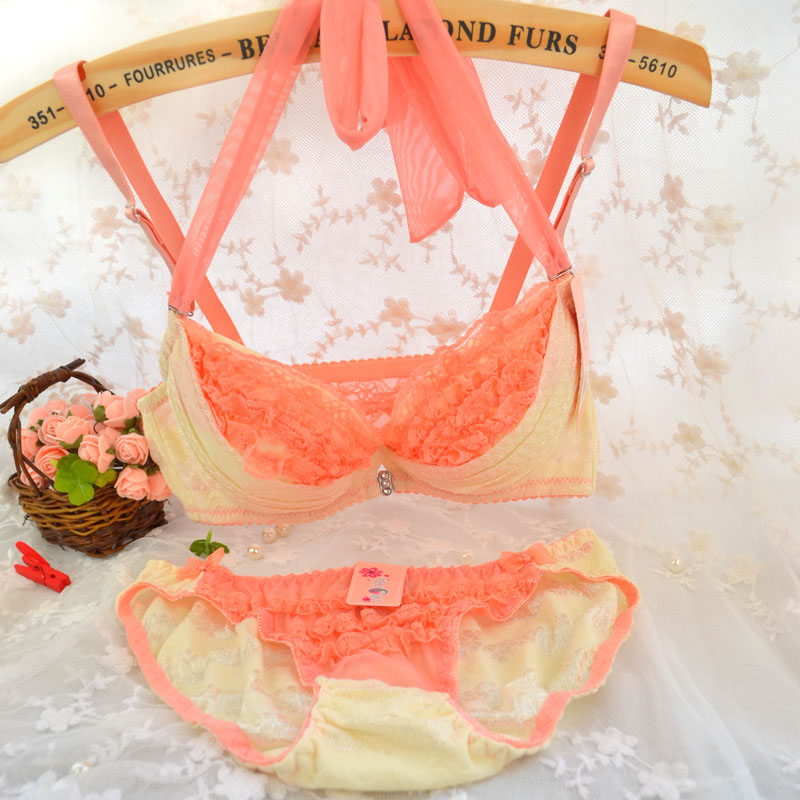 胸,怎么挑选<em>聚拢文胸</em>,<em>聚拢文胸对身体有害</em>吗 -