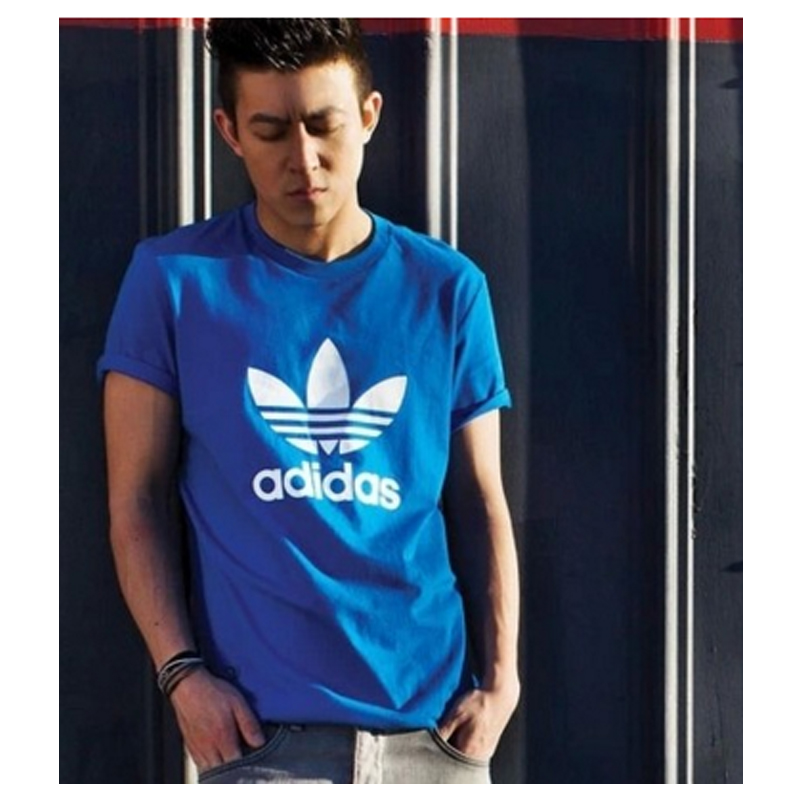阿迪达斯t恤男_阿迪达斯t恤男短