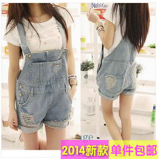 姐妹装闺蜜装衣服韩版潮<em>蘑菇街女装</em>宽松<em>牛仔</em>背