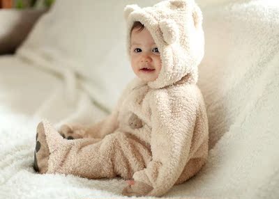 秋冬韩版男女儿童服装婴儿连体哈衣小熊珊瑚绒