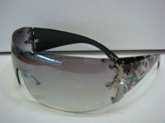 http://img03.taobaocdn.com/bao/uploaded/i7/T1a6xdXm0kQ3EVeOg9_103659.jpg