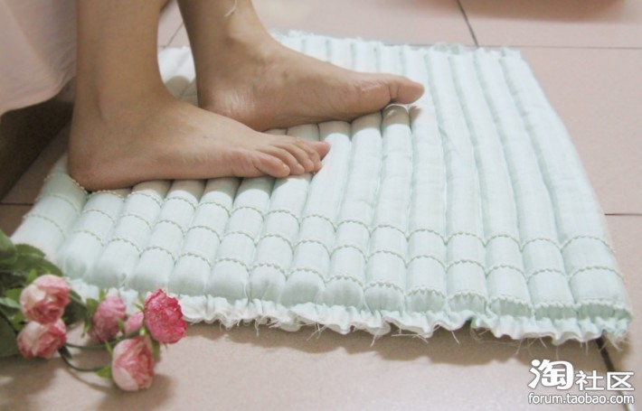 旧衣服改造时尚两用垫,给没有布布的姐妹(1)