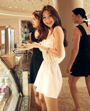 【花朵<em>吊带连体短裤</em>】_女装价格_最新最全女