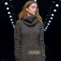 华尔姿<em>手工毛线</em>棒针<em>编织毛衣</em>秋冬女装宽松<em>时尚</em>