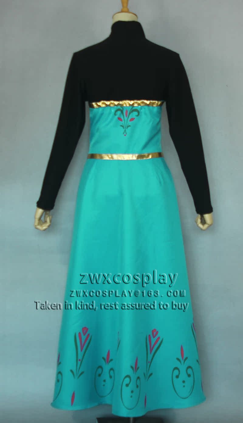 elsa coronation cosplay