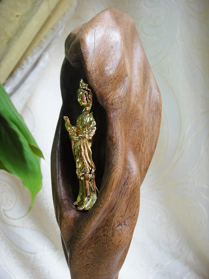 印尼沉香雕件普陀山观音菩萨梵音洞 婷婷玉立