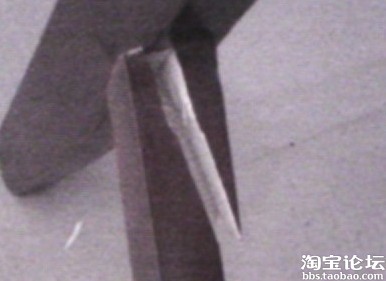 客户在快递公司检查了签收的货,仍然说货物坏