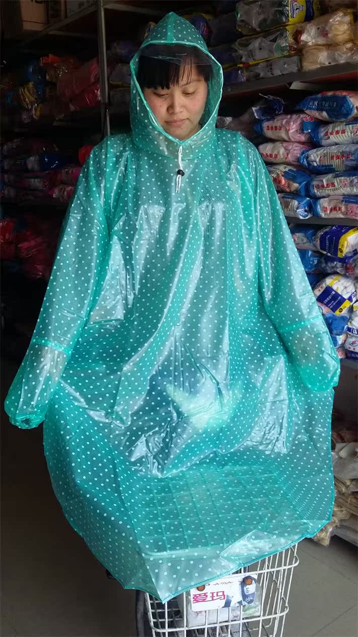the republic of korea fashion transparent crystal lovely Shuiyu Dot ma'am Electric vehicle motorcycle Raincoat Poncho Sleeved free shipping
