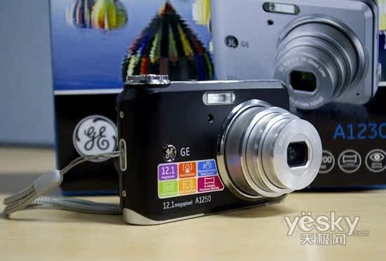 Цифровая камера Sanyo GE S1415 1200 CCD Цифровая камера Sanyo GE S1415 1200 CCD