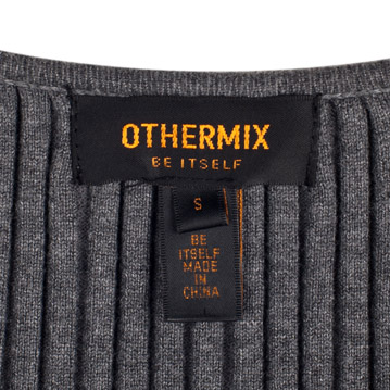 Свитер женский Othermix 12MN023011F Другие материалы Осень 2012 Длинный рукав Рукав "летучая мышь" Вырез лодочка Свитер женский Othermix 12MN023011F Другие материалы Осень 2012 Длинный рукав Рукав "летучая мышь" Вырез лодочка Складки