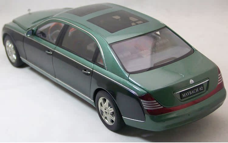 Модель машины OTHER 1:18 62 MAYBACH 62 Модель машины OTHER 1:18 62 MAYBACH 62