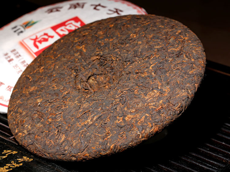 宫廷普洱熟茶饼