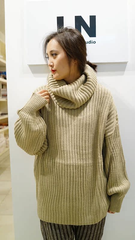 Свитер женский American Apparel AA Свитер женский American Apparel AA