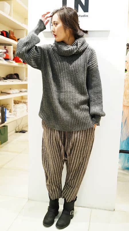 Свитер женский American Apparel AA Свитер женский American Apparel AA