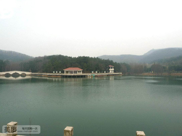 武汉周边春游 九真山大好河山景区门票 摘草莓农家乐酒店别墅套票 武汉周边春游 九真山大好河山景区门票 摘草莓农家乐酒店别墅套票