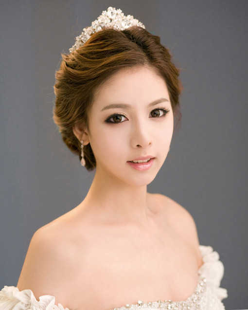 Korean wedding hairstyles a la girl generation pictures Korean wedding hairstyles a la