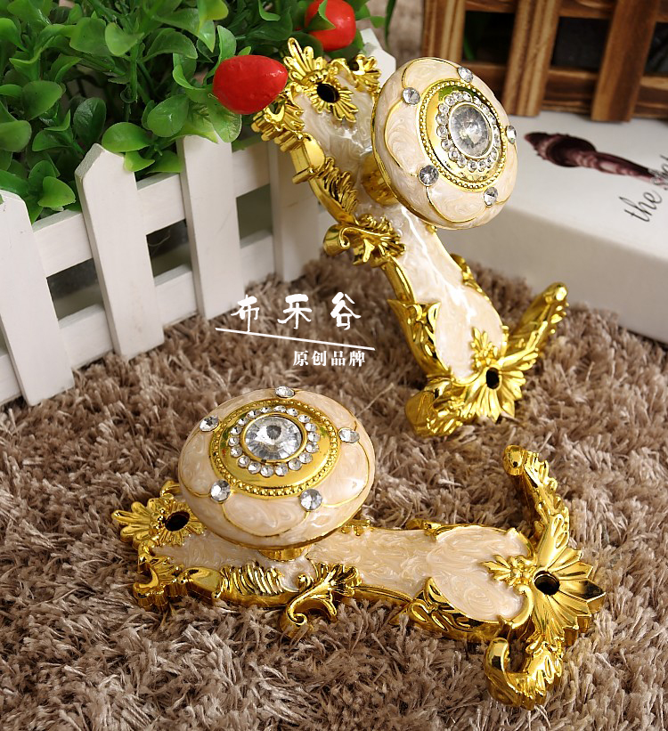 Кисти-подхваты, Крючки, Держатели Bulegu 0054 Кисти-подхваты, Крючки, Держатели Bulegu 0054