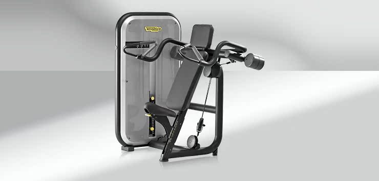 Жим в тренажере Technogym