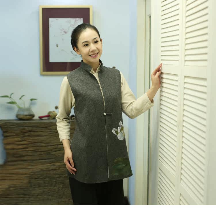 【佛笑缘之把卷闲吟 羊毛中式<em>马夹</em>,<em>手绘</em> 艺术气