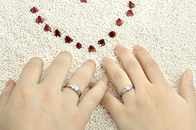 925纯银情侣<em>结婚对戒</em> <em>男女</em>戒指 银饰 高品质结