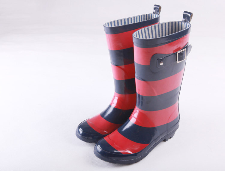 LAMEIZI <em>辣妹子</em>韩版严选 ~ 【<em>英伦</em>条纹雨鞋 时