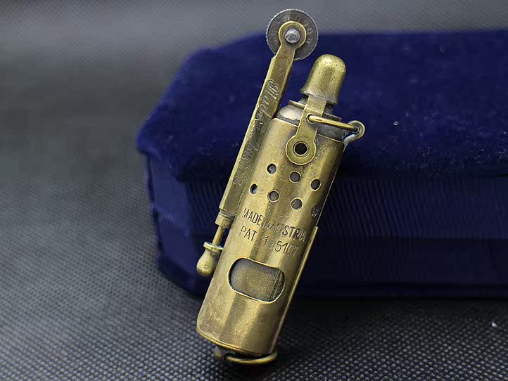 Купить Керосиновая зажигалка В 1927 году началось производство ...