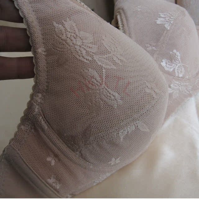 【评价】HKXTL义乳<em>文胸</em> <em>胸罩</em> <em>高档</em>肤色蕾丝款