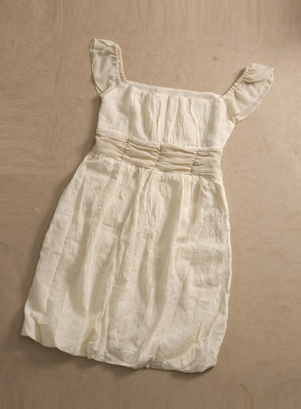 2012春装新款女装高腰节进口纯棉米白色树纹新面料连衣裙有里衬