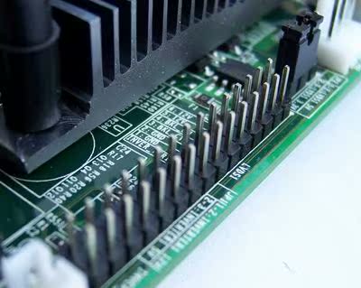 微特迈推出AMD APU双屏显示主板\/低功耗工控